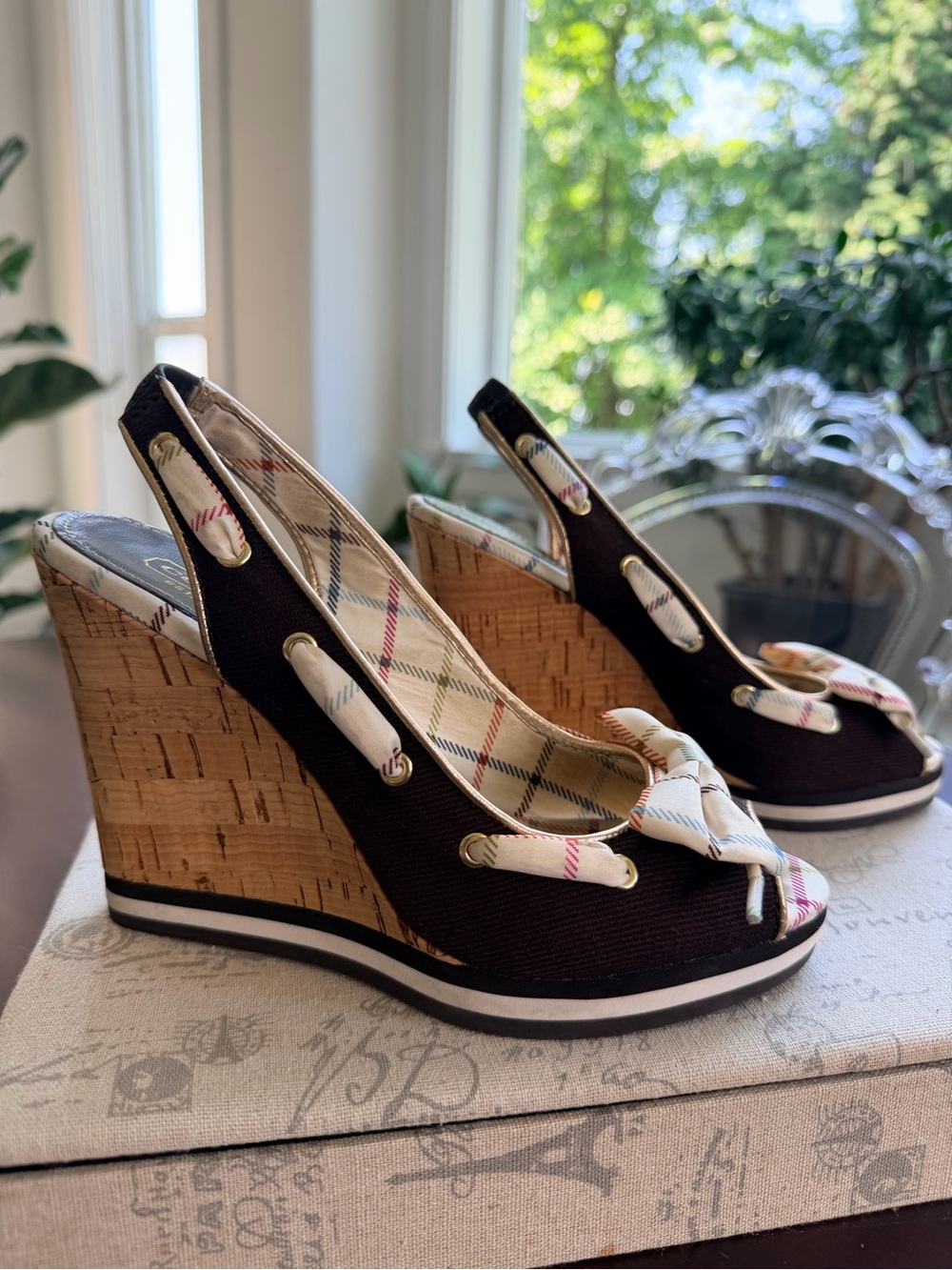 Vintage Coach Twirling Tattersall Wedge Shoe Size 6.5